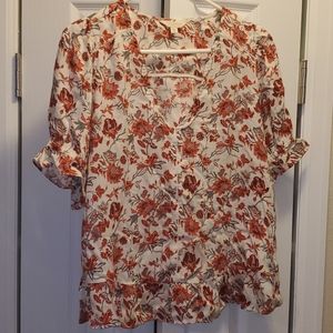 Lucky brand floral top DONATED